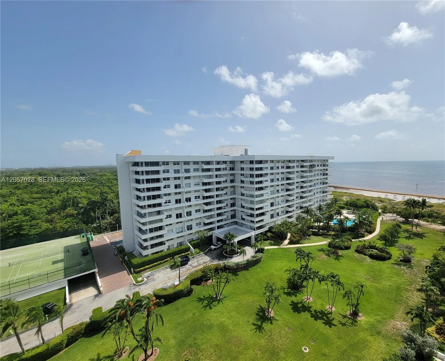 199 Ocean Lane Dr # 1206, Key Biscayne, FL 33149 photo 3