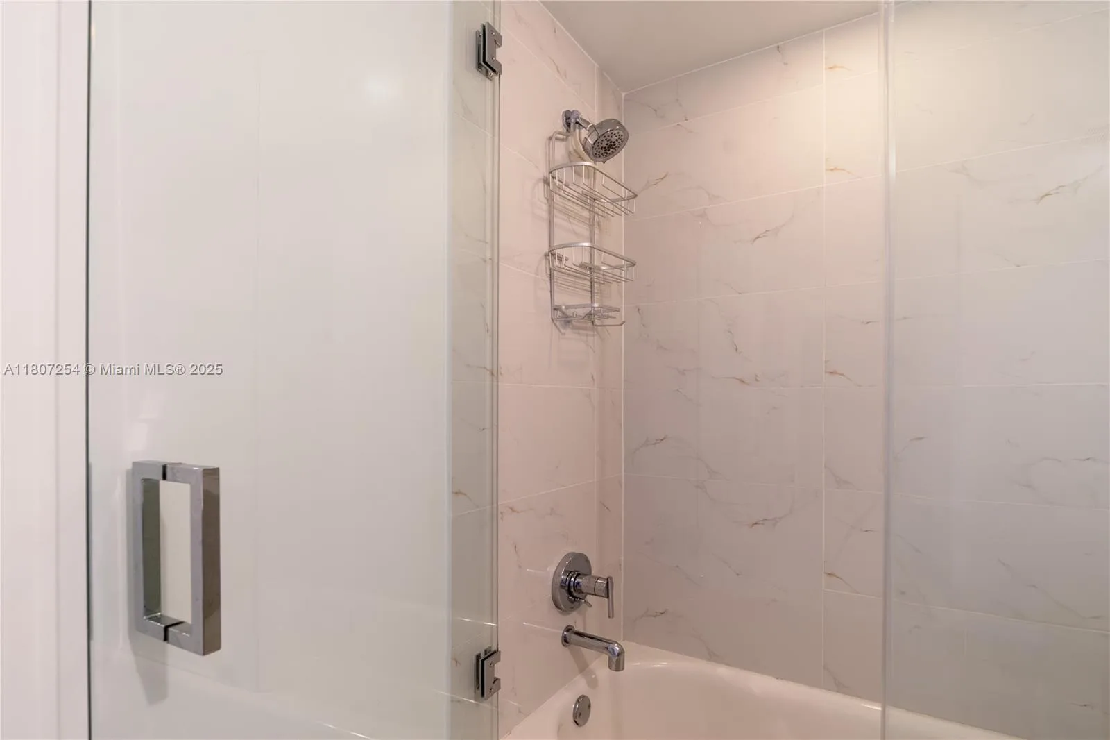 16385 Biscayne Blvd # 417, North Miami Beach, FL 33160 photo 10