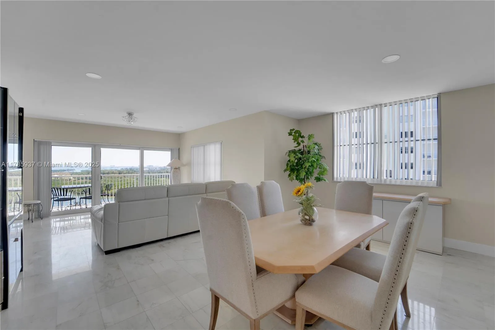 300 Bayview Dr # 1606, Sunny Isles Beach, FL 33160 photo 6