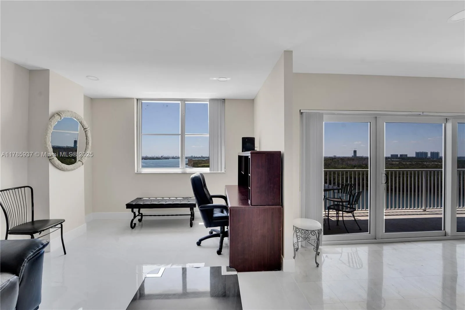 300 Bayview Dr # 1606, Sunny Isles Beach, FL 33160 photo 9