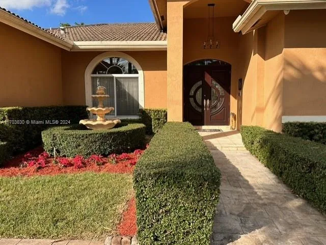 10601 SW 128th St, Miami, FL 33176 photo 2