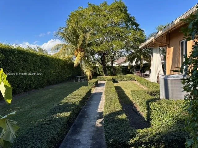 10601 SW 128th St, Miami, FL 33176 photo 4