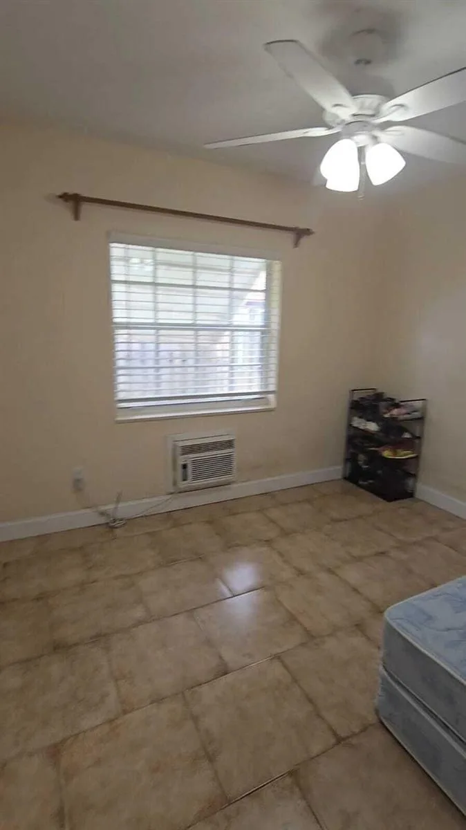 1435 NE 182nd Street, North Miami Beach, FL 33162 photo 4