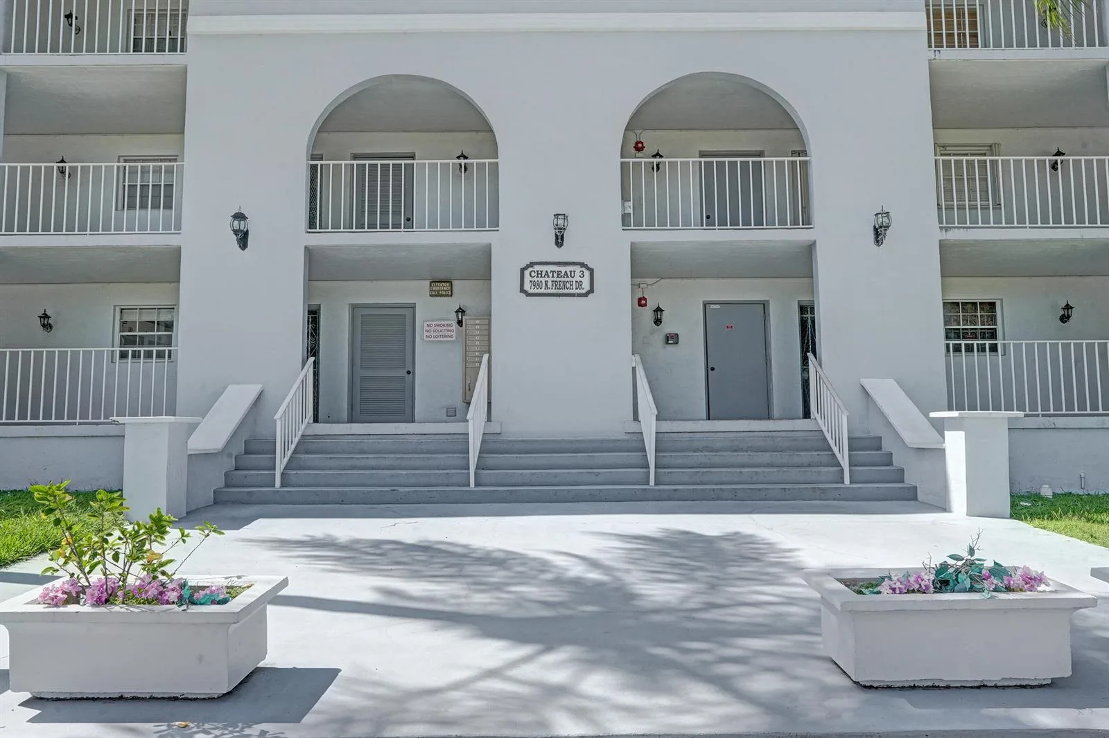 7980 N FRENCH Drive # 3-202, Pembroke Pines, FL 33024 photo 2