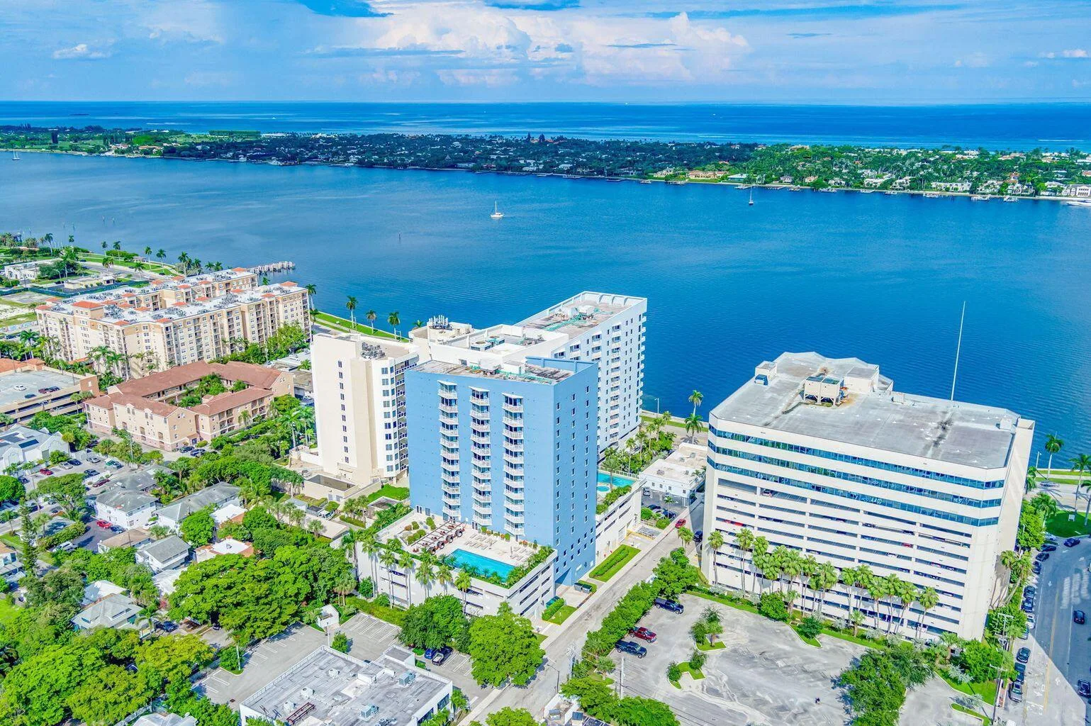 1551 N Flagler Drive # 804, West Palm Beach, FL 33401