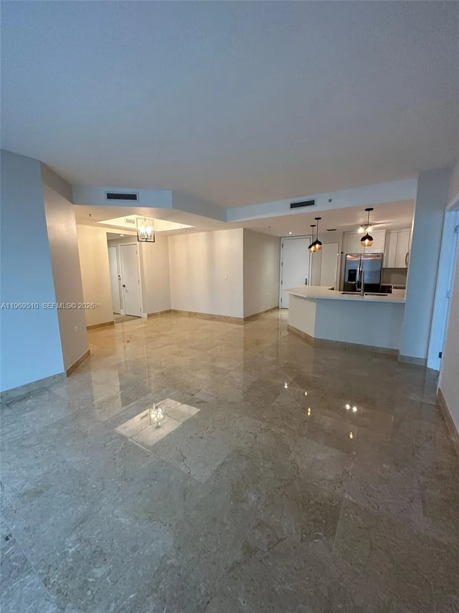 801 Brickell Key Blvd # 809, Miami, FL 33131 photo 2