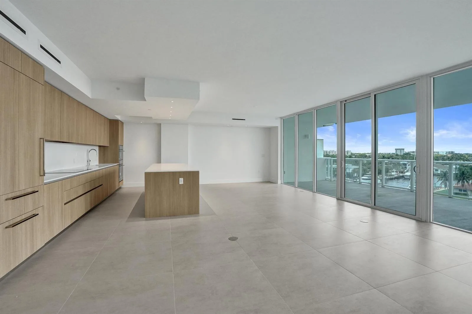 407 N Riverside Drive # 602, Pompano Beach, FL 33062 photo 9