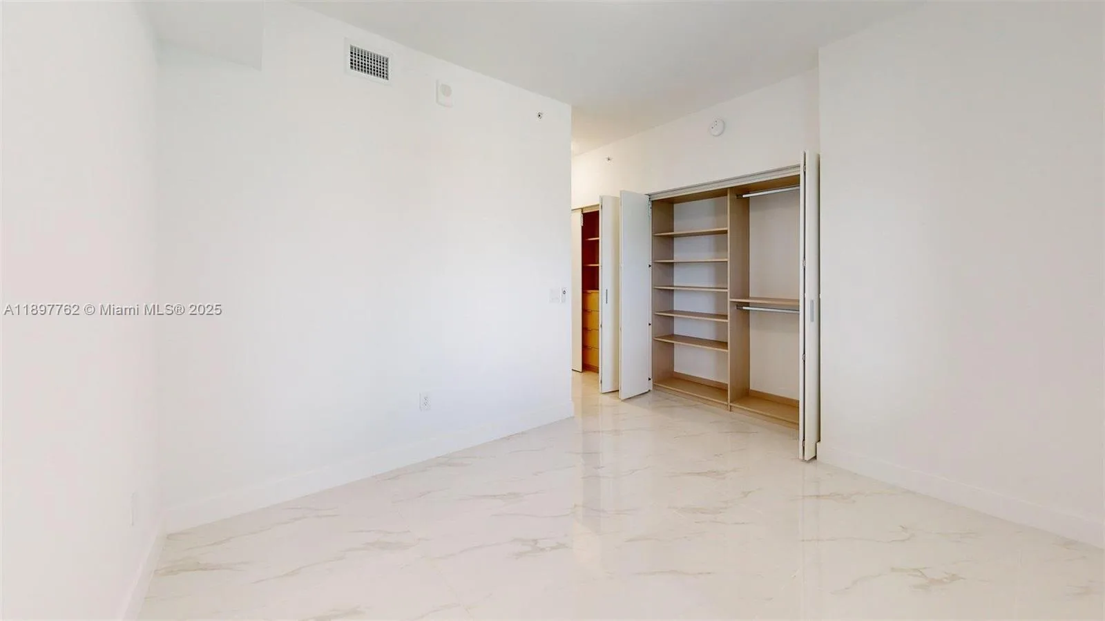 700 NE 24th ST # 5106, Miami, FL 33137 photo 10