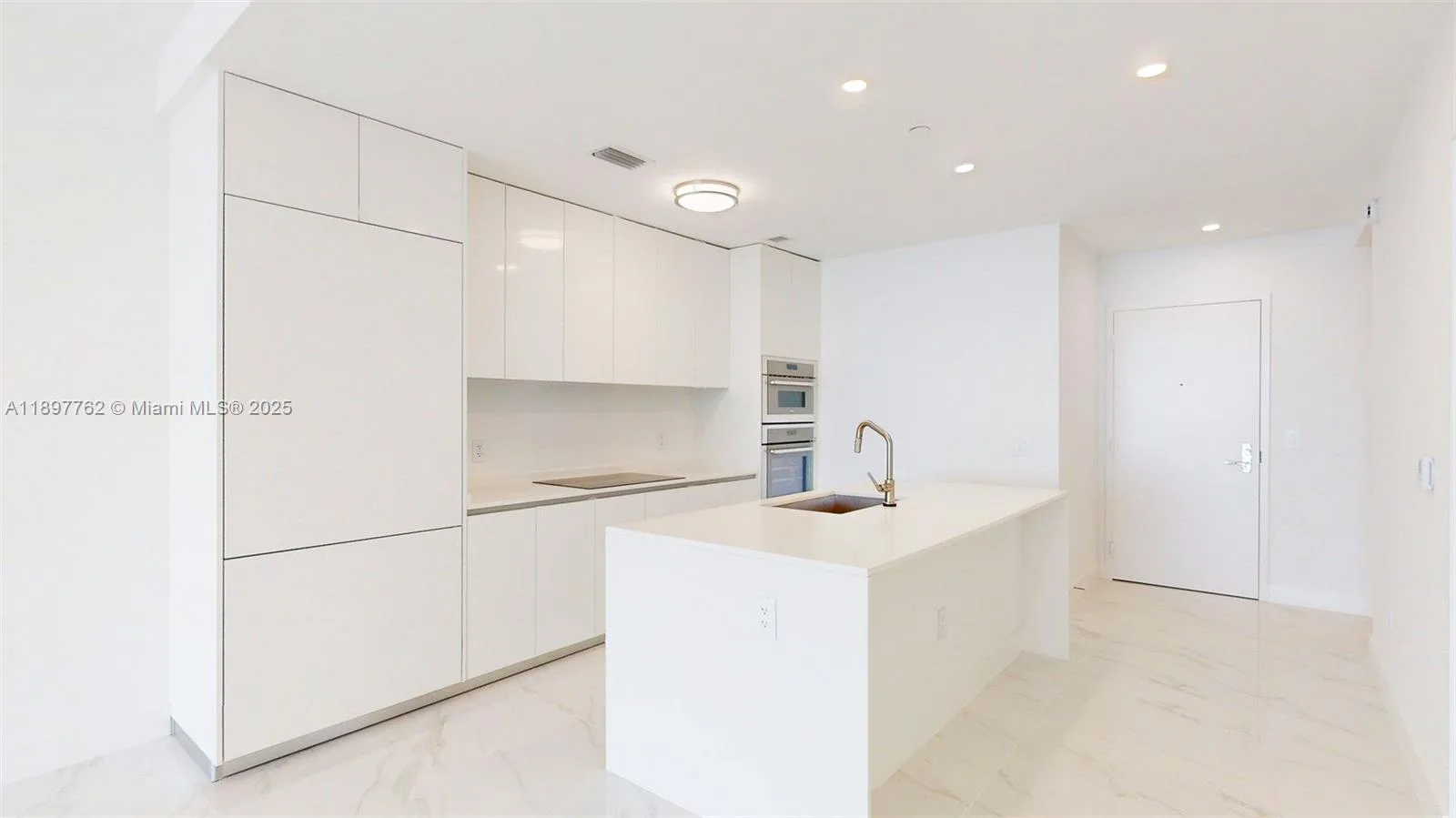 700 NE 24th ST # 5106, Miami, FL 33137 photo 4