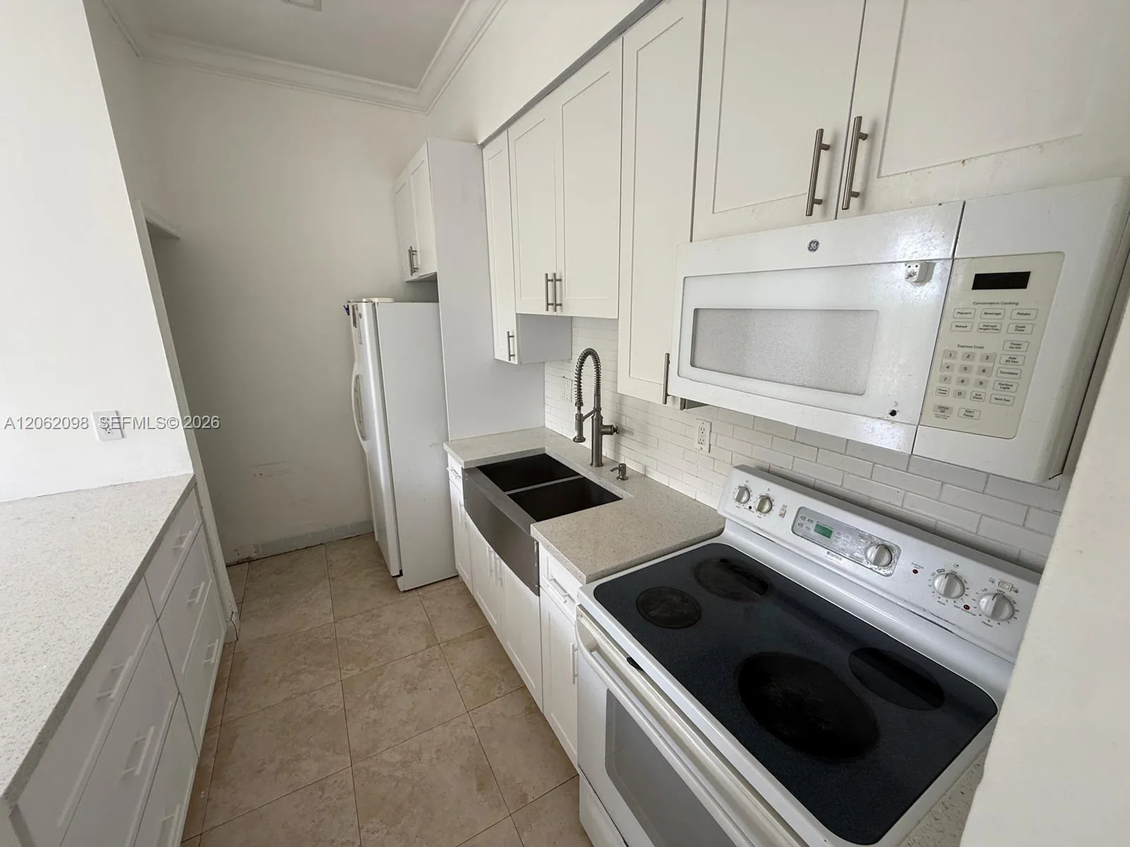 7420 W 20th Ave # 355, Hialeah, FL 33016 photo 7