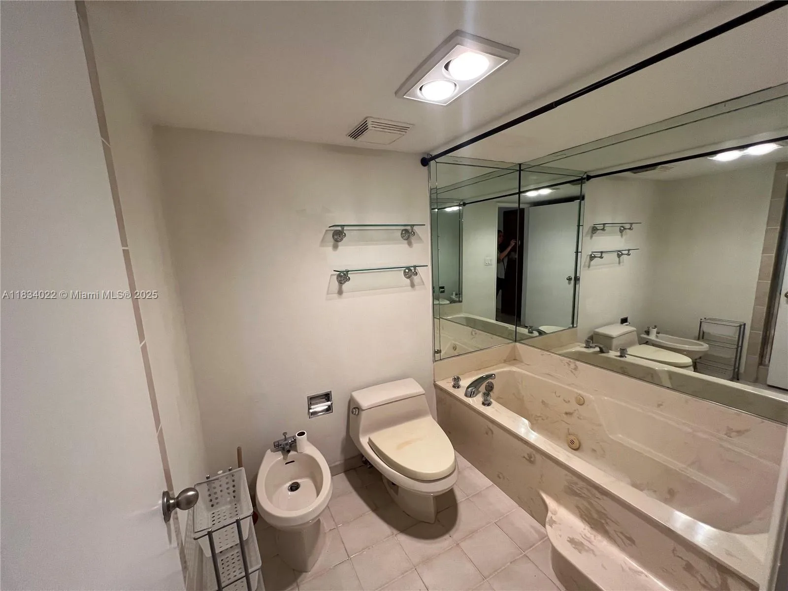 520 Brickell Key Dr # A1519, Miami, FL 33131 photo 10