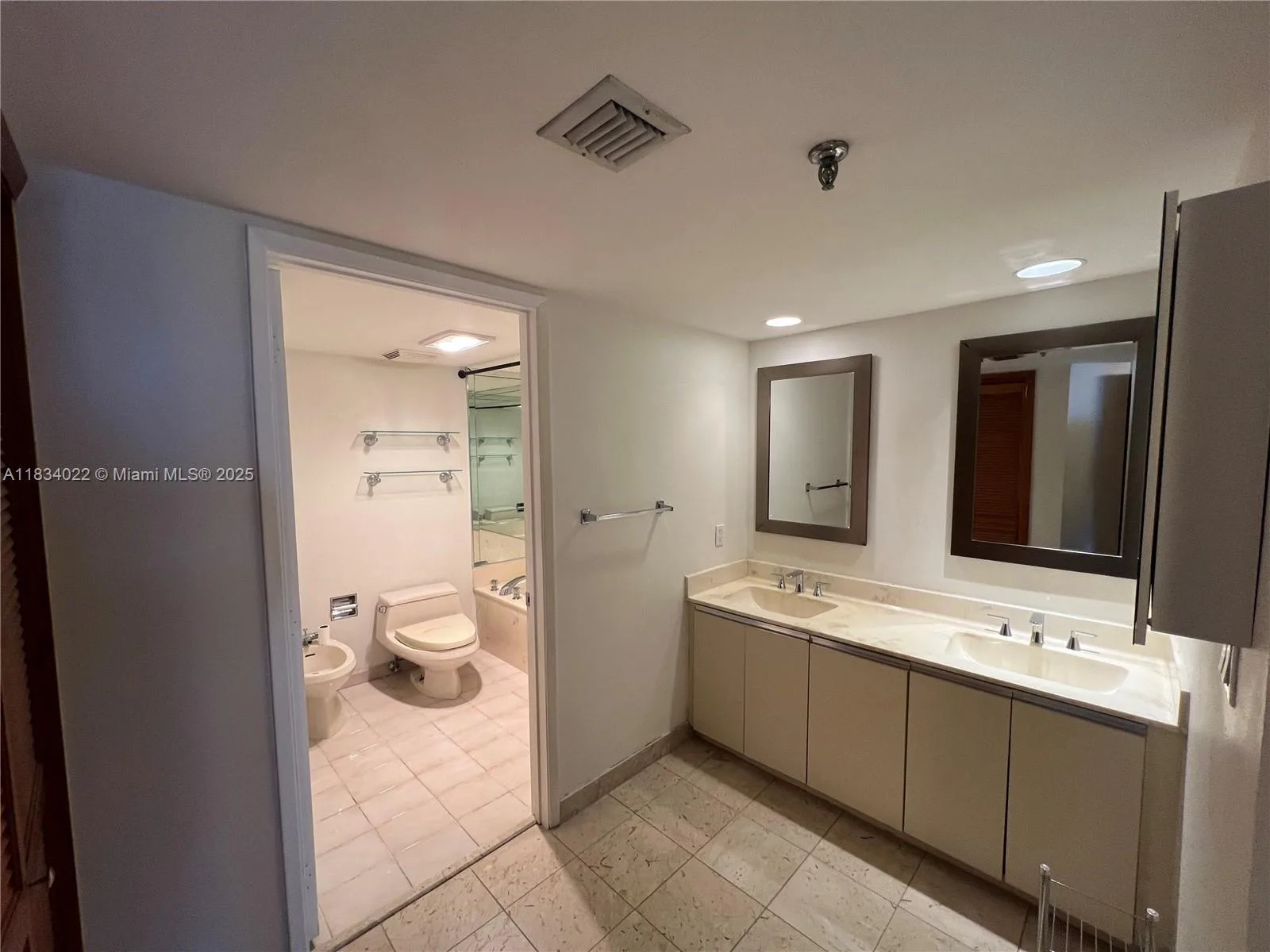 520 Brickell Key Dr # A1519, Miami, FL 33131 photo 9