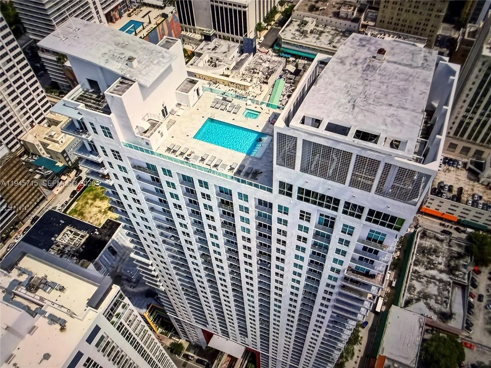 133 NE 2nd Ave # 2611, Miami, FL 33132