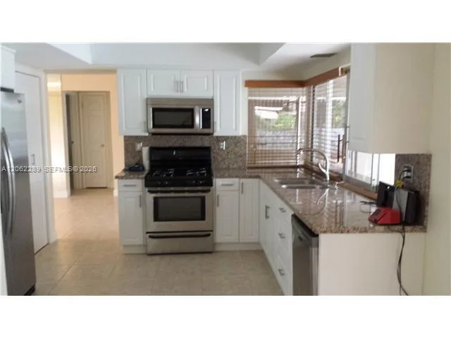 8430 NW 25th Ct # ., Sunrise, FL 33322 photo 5