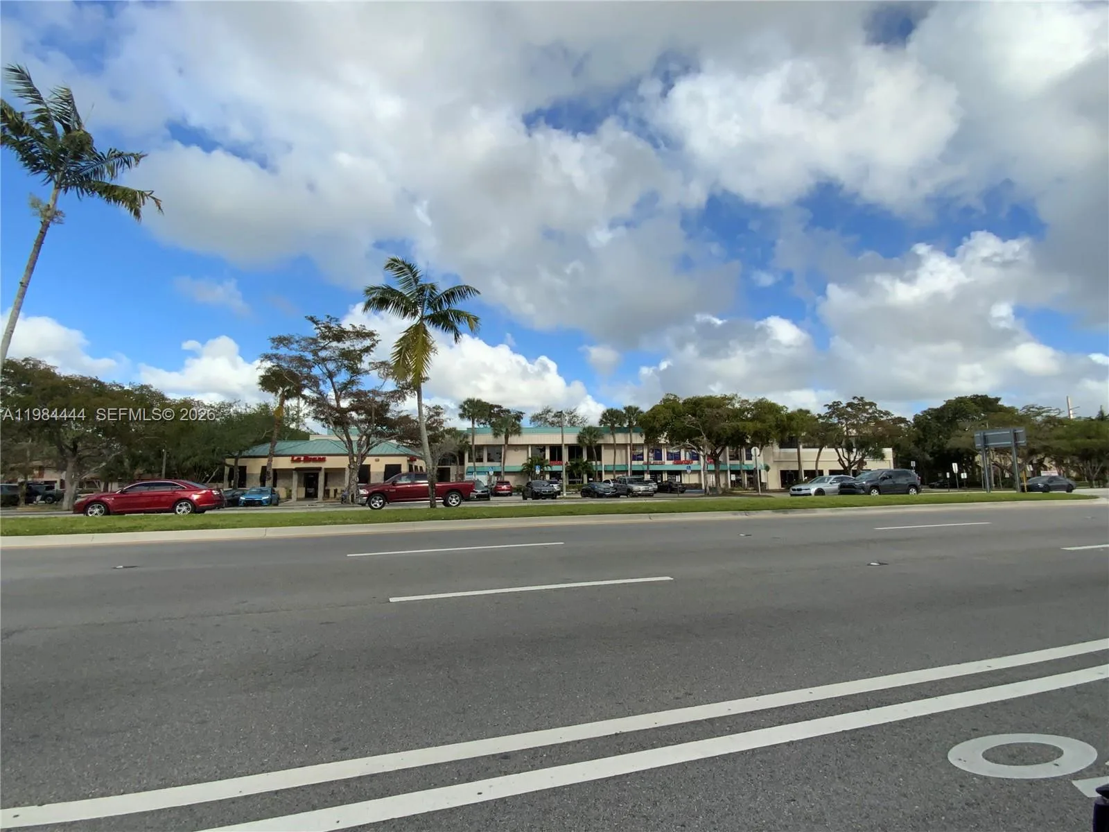 270 S University Dr # 284, 294, 310, 324, Plantation, FL 33324 photo 4