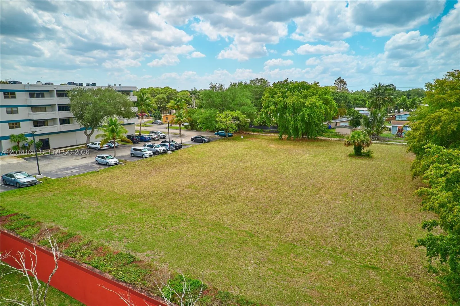 0 N 61  Avenue, Hollywood, FL 33024 photo 4