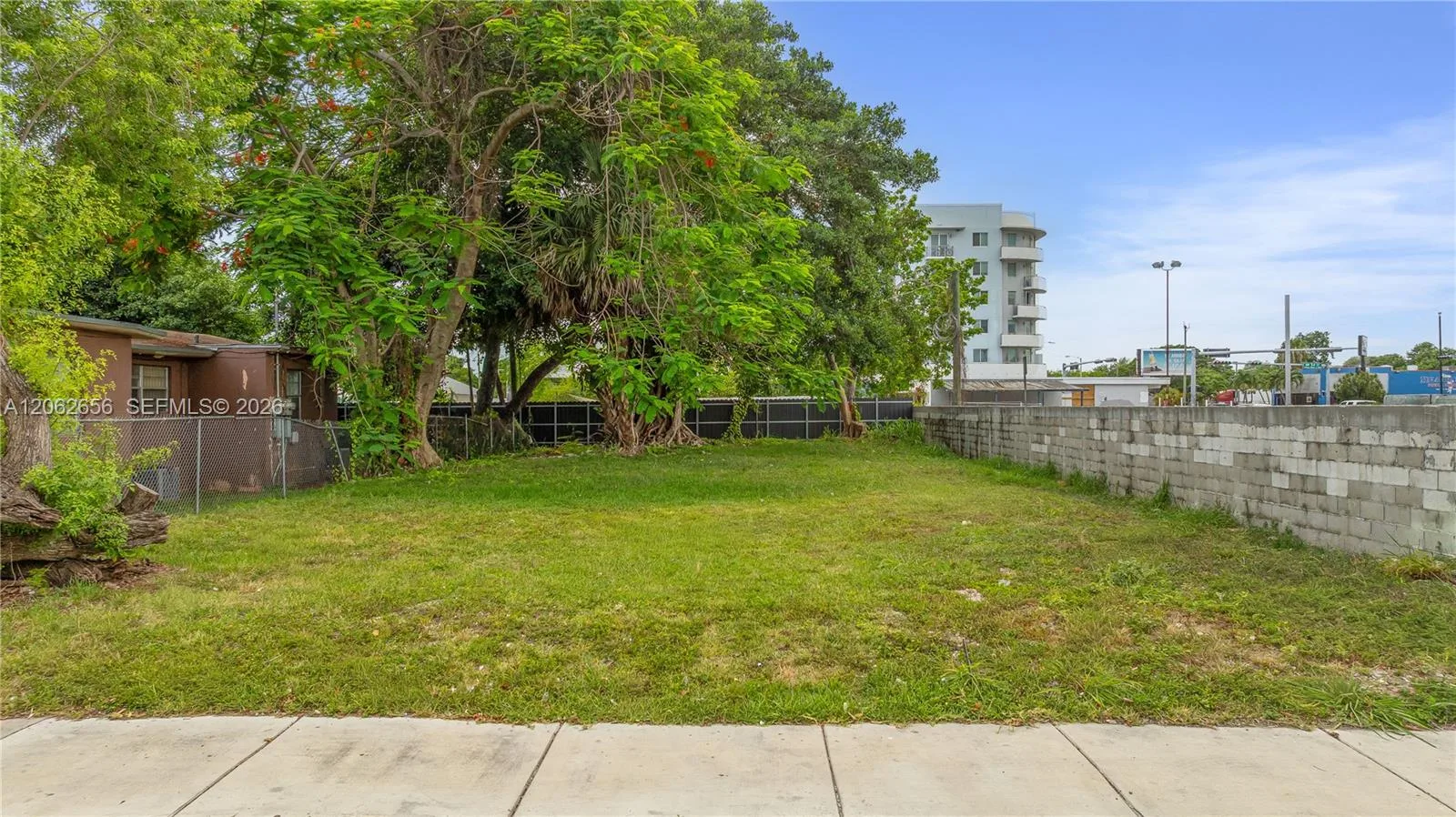 1618 NW 55th St, Miami, FL 33142 photo 4
