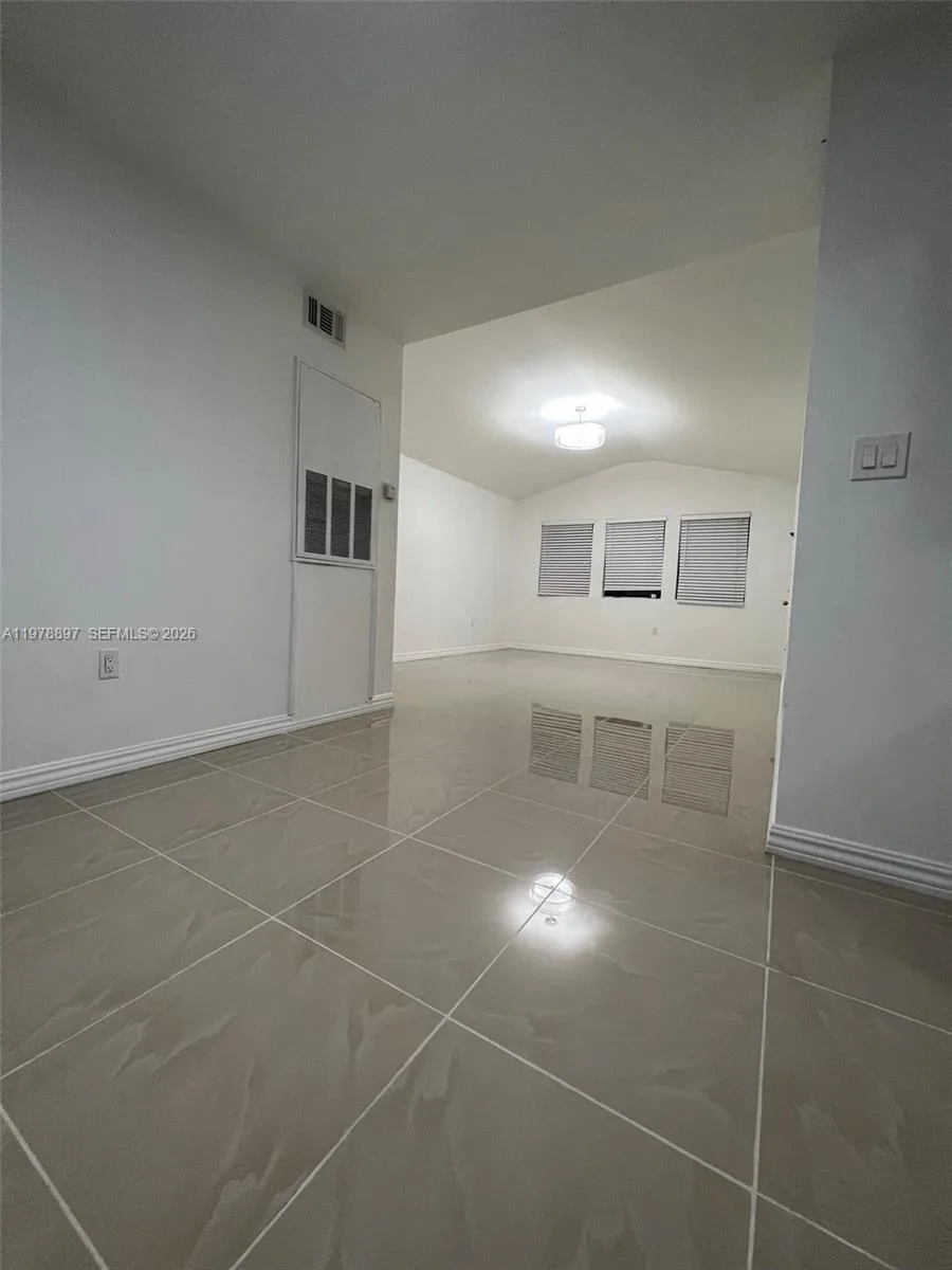 15581 SW 104th Ter # 224, Miami, FL 33196 photo 5