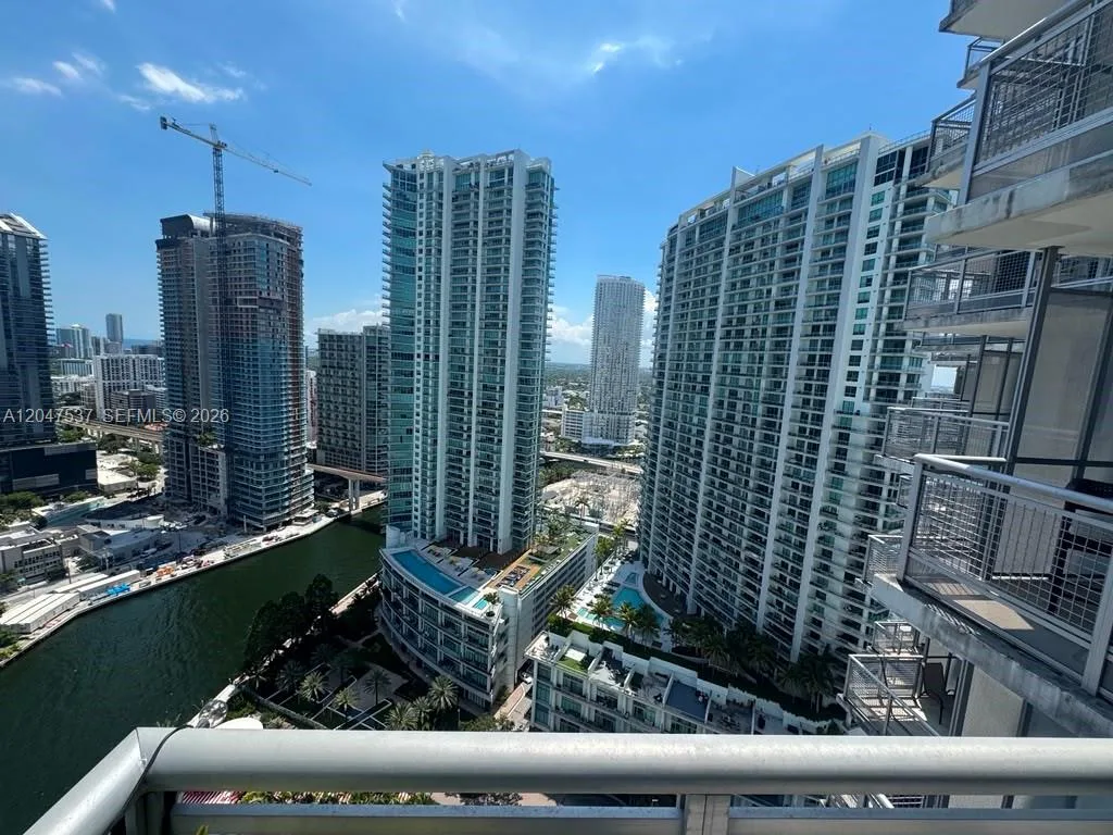 350 S Miami Ave # 3304, Miami, FL 33130 photo 10