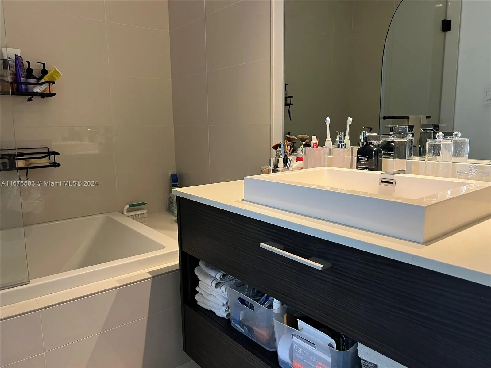 55 SW 9th St # 1604, Miami, FL 33130 photo 10