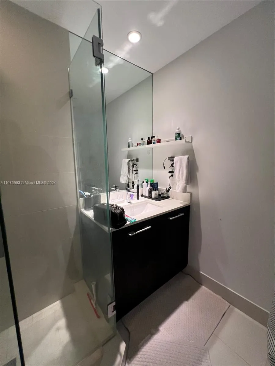 55 SW 9th St # 1604, Miami, FL 33130 photo 12