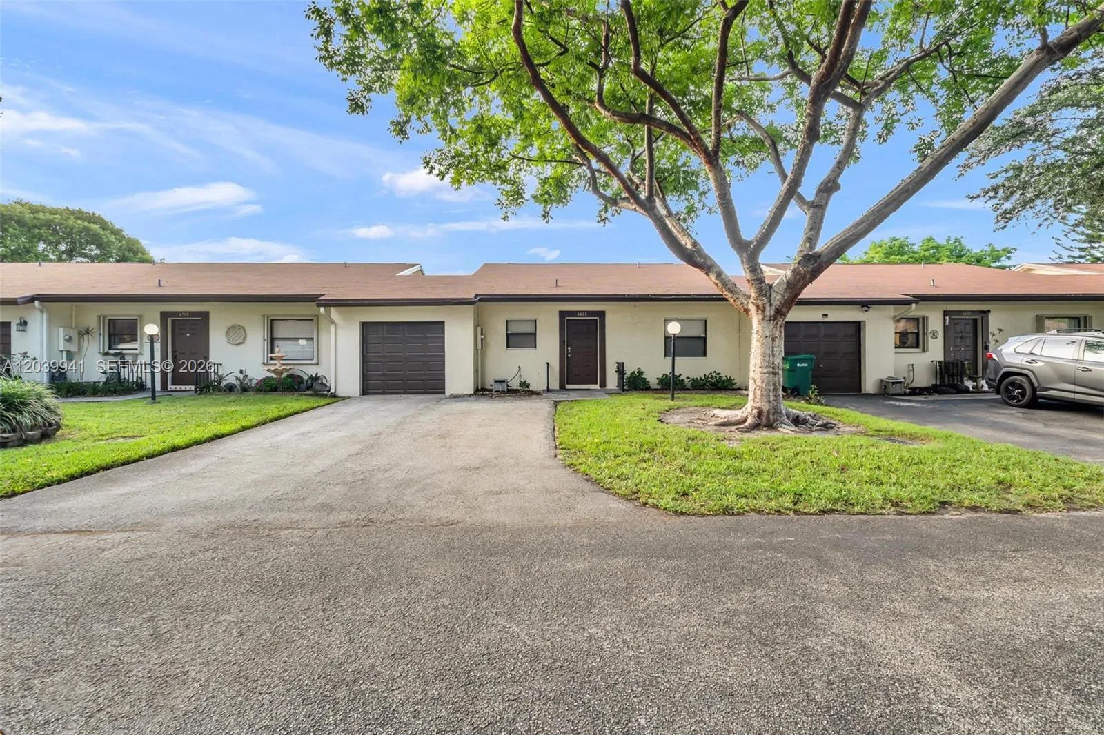 6633 N Parkway Dr # 5-7, Margate, FL 33068
