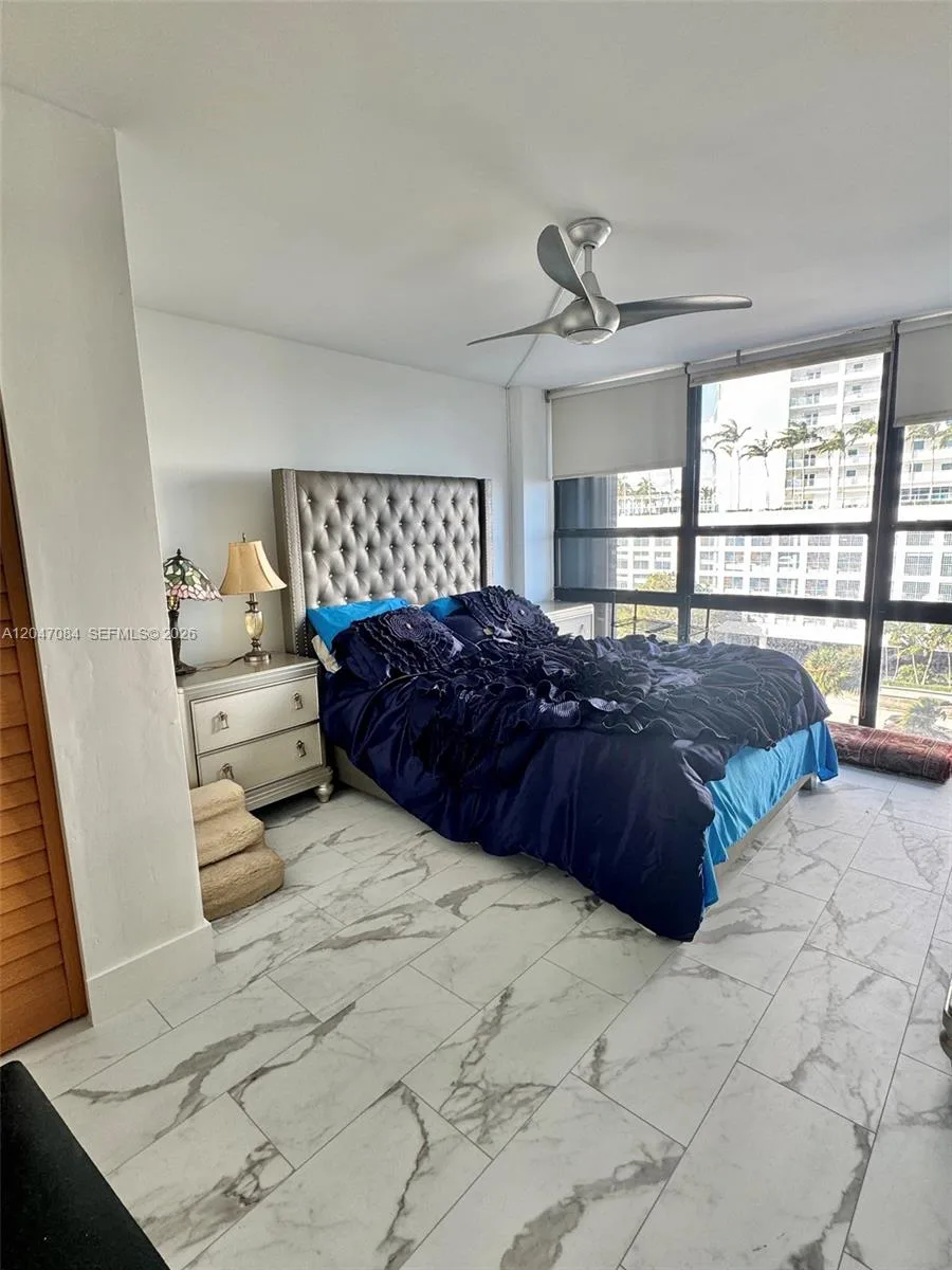 600 NE 36th St # 609, Miami, FL 33137 photo 5