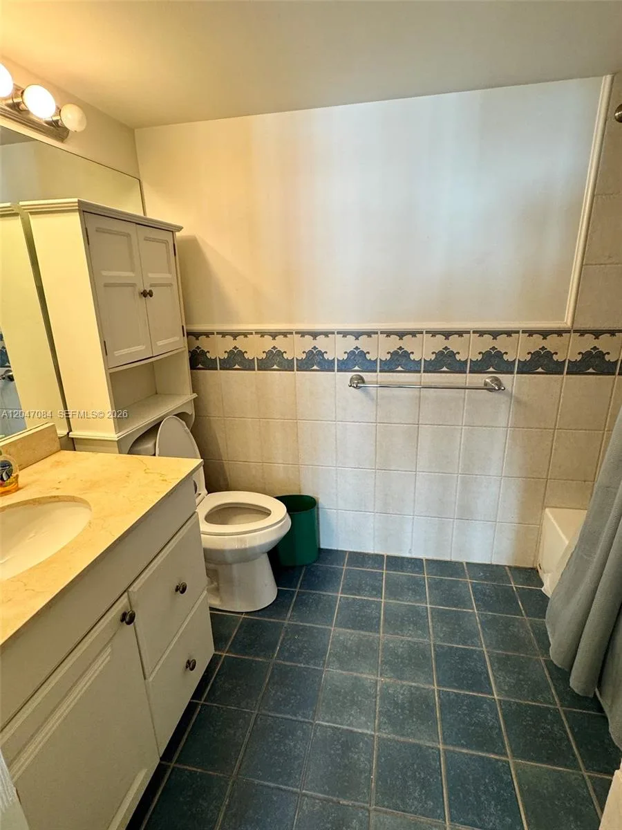 600 NE 36th St # 609, Miami, FL 33137 photo 7