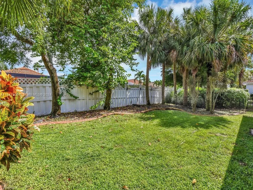 12886 Timber Ridge Drive, Fort Myers, FL 33913 photo 3