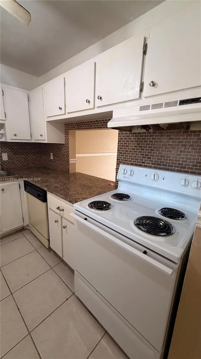 9972 SW 88th St # 1125, Miami, FL 33176 photo 13