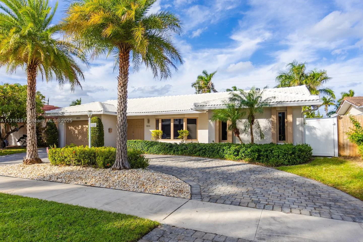 833 Washington St, Hollywood, FL 33019 photo 10