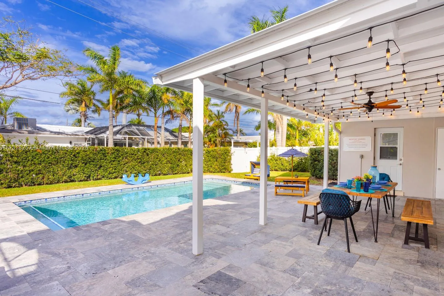 833 Washington St, Hollywood, FL 33019 photo 3