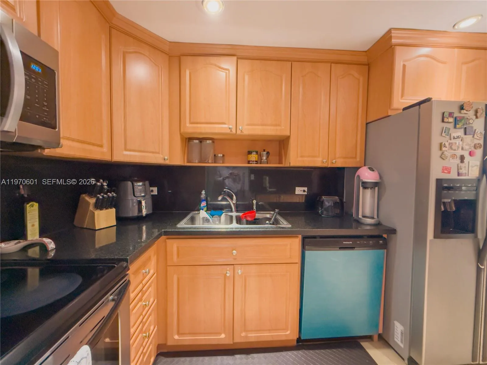 5005 Collins Ave # 825, Miami Beach, FL 33140 photo 9