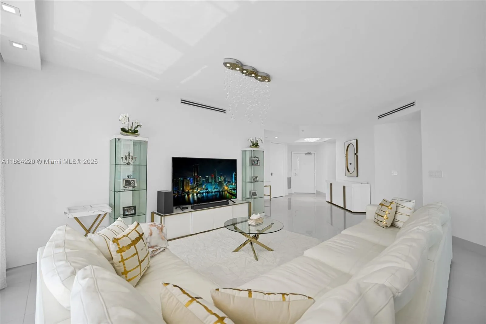 16485 Collins Ave # PH36C, Sunny Isles Beach, FL 33160 photo 8
