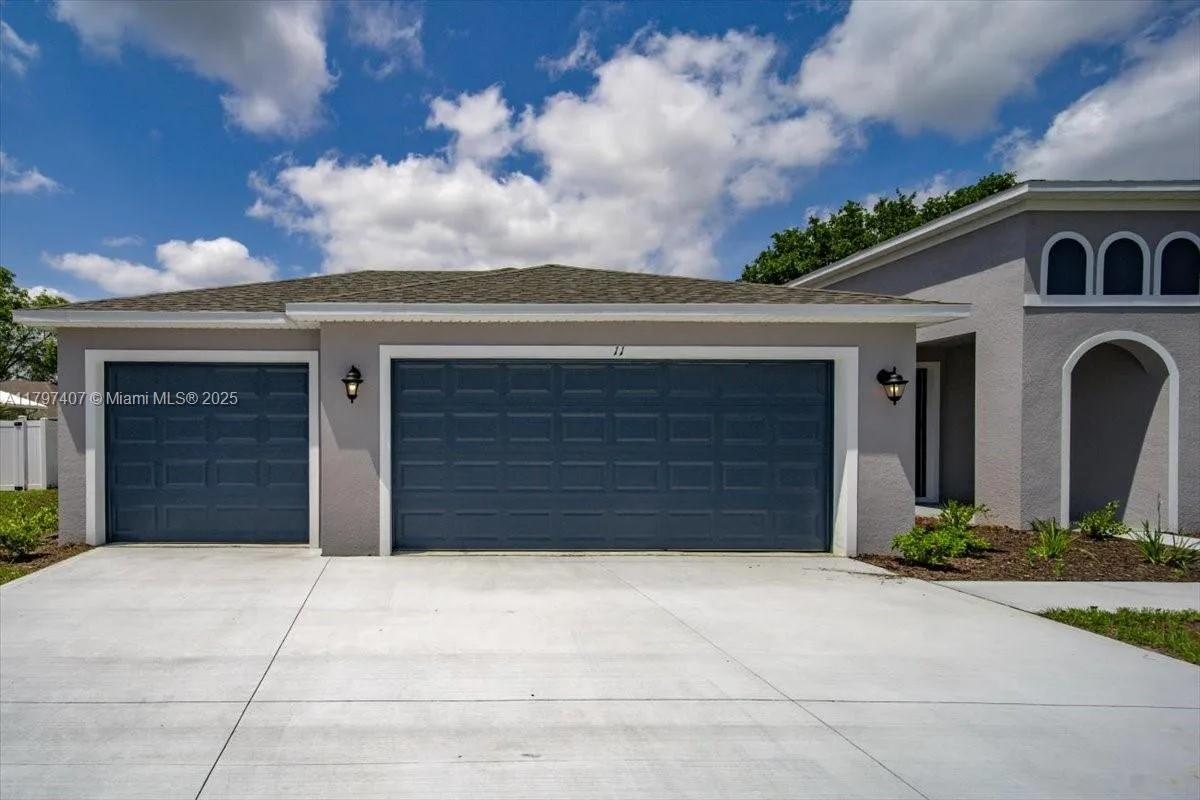 11 Burgundy, Palm Coast, FL 32137 photo 4