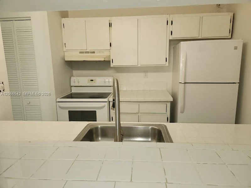 7071 SW 129th Ave # 4, Miami, FL 33183 — zdjęcie 4