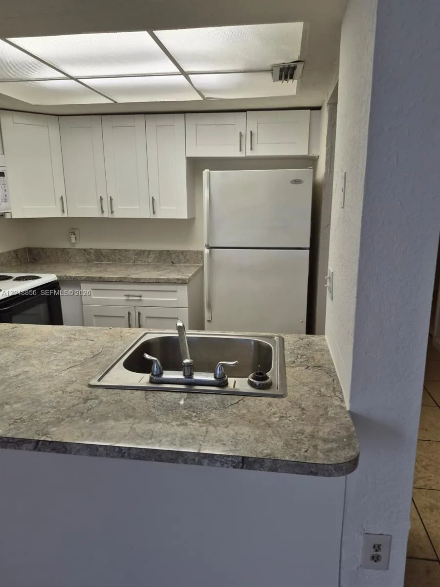 16220 NW 2nd Ave # 412, Miami, FL 33169 — zdjęcie 5
