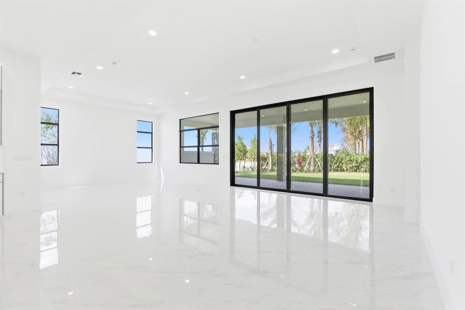 14027 Bastille Street, Palm Beach Gardens, FL 33412 photo 12
