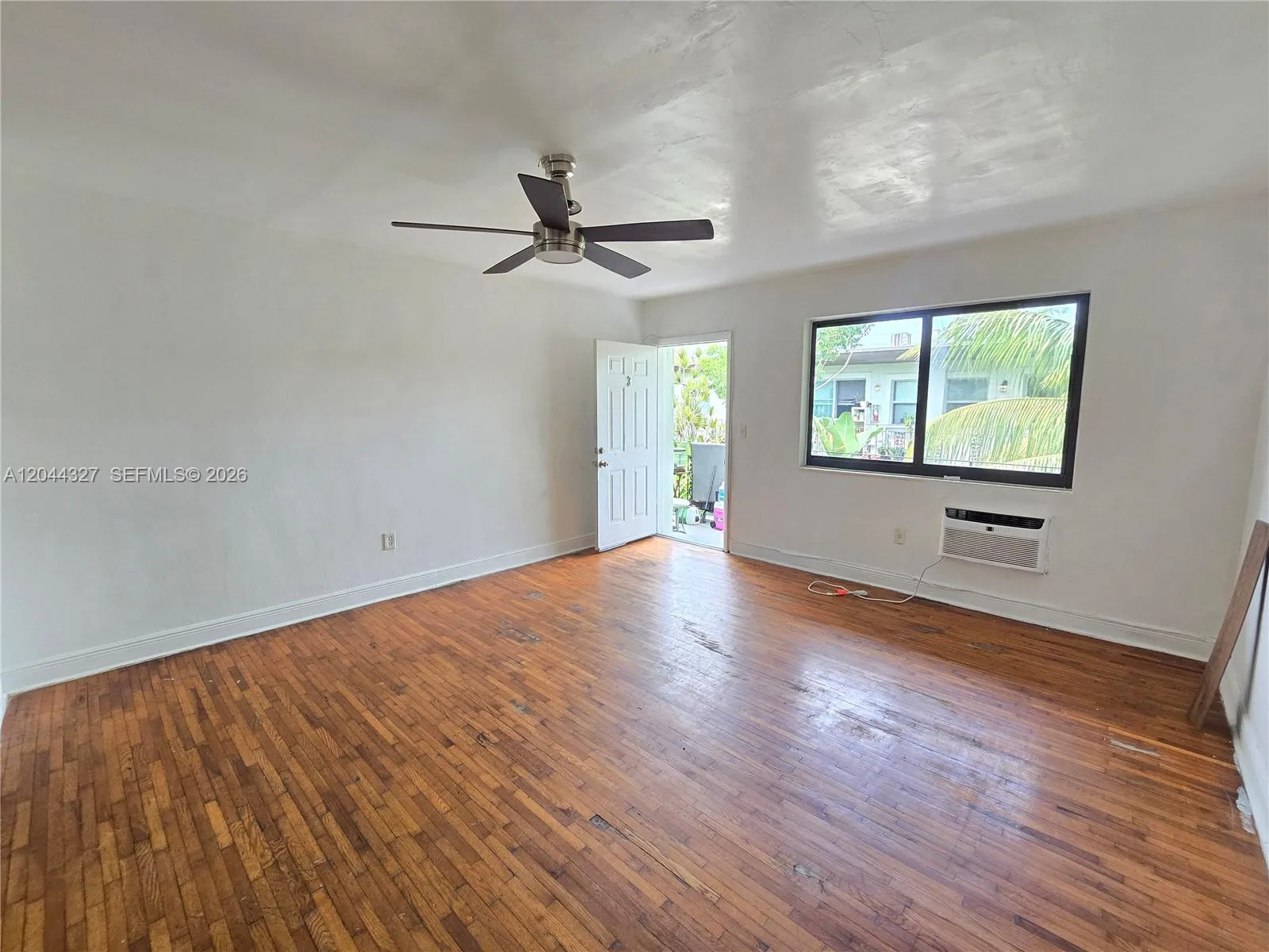 7035 Rue Granville # 3, Miami Beach, FL 33141