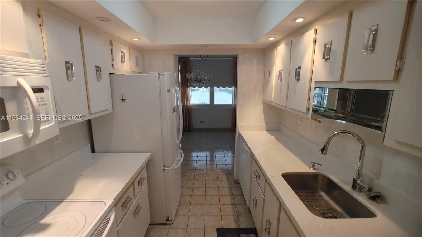 301 174th St # 1405, Sunny Isles Beach, FL 33160 photo 4