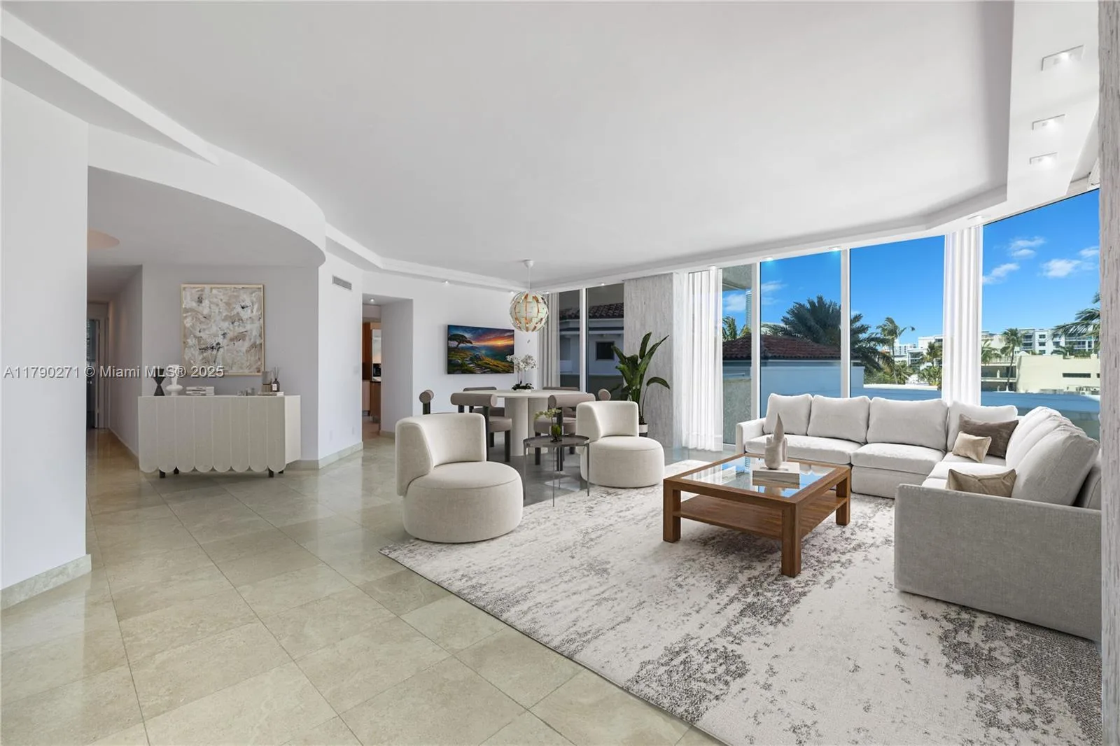 300 S Pointe Dr # 405, Miami Beach, FL 33139 photo 2