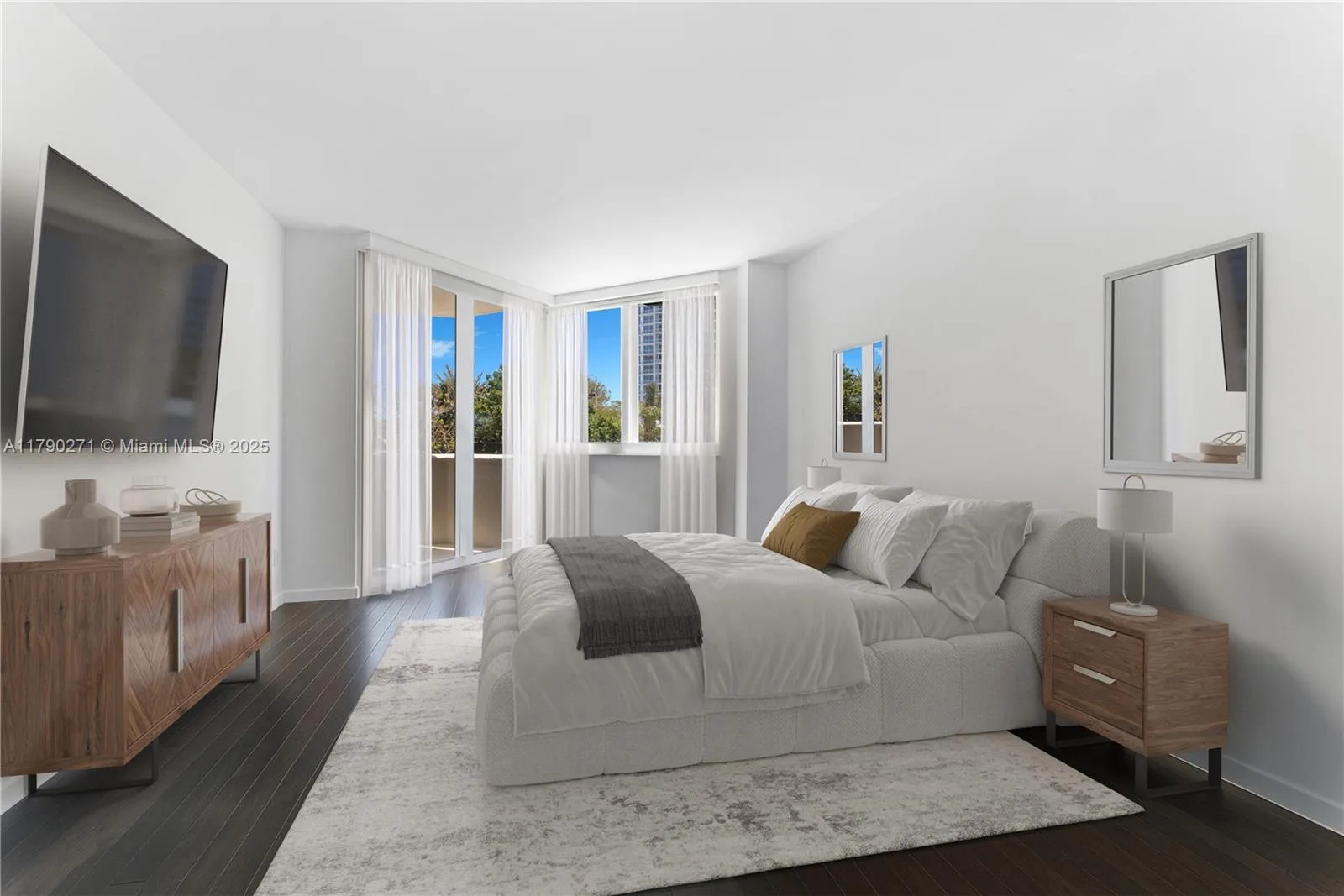 300 S Pointe Dr # 405, Miami Beach, FL 33139 photo 4