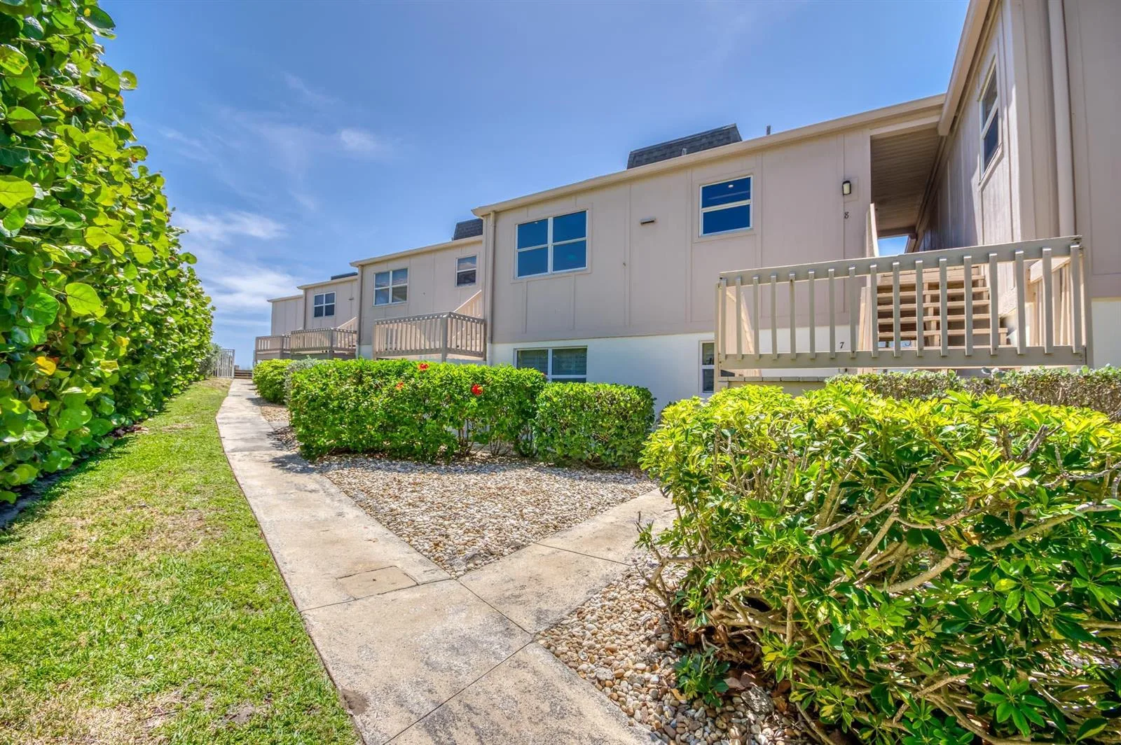 1501 NE Ocean Boulevard # 8, Stuart, FL 34996 photo 5