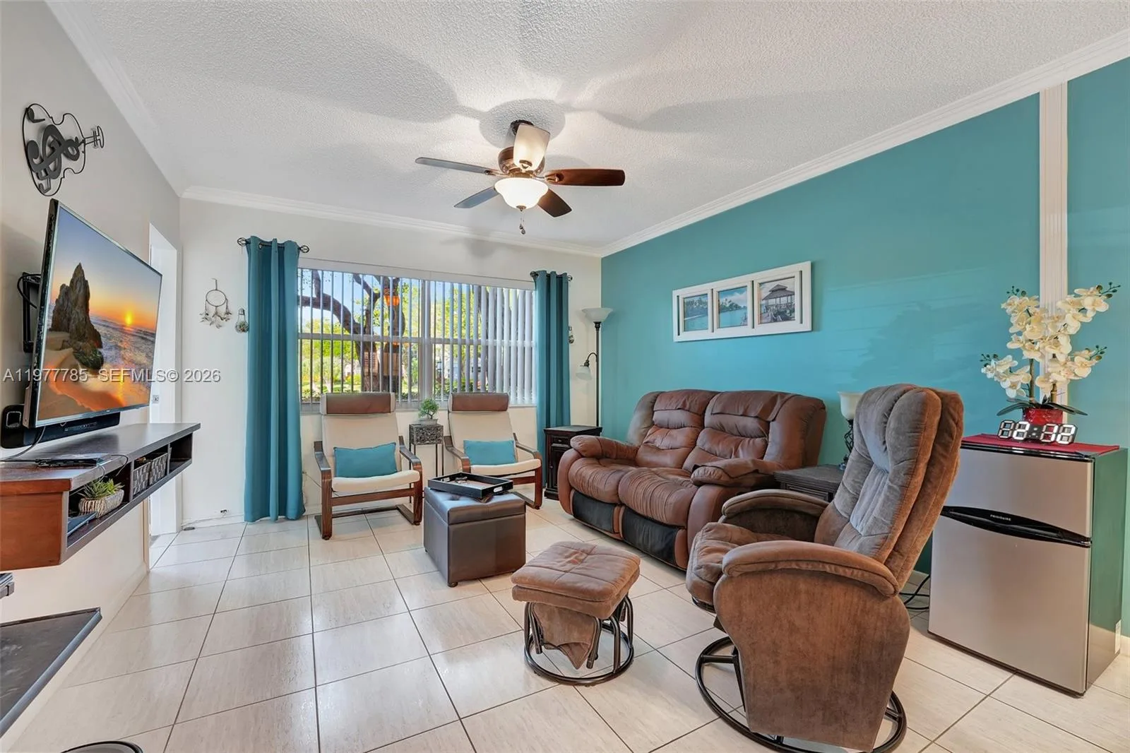 5003 NW 35th St # 408, Lauderdale Lakes, FL 33319 — zdjęcie 3