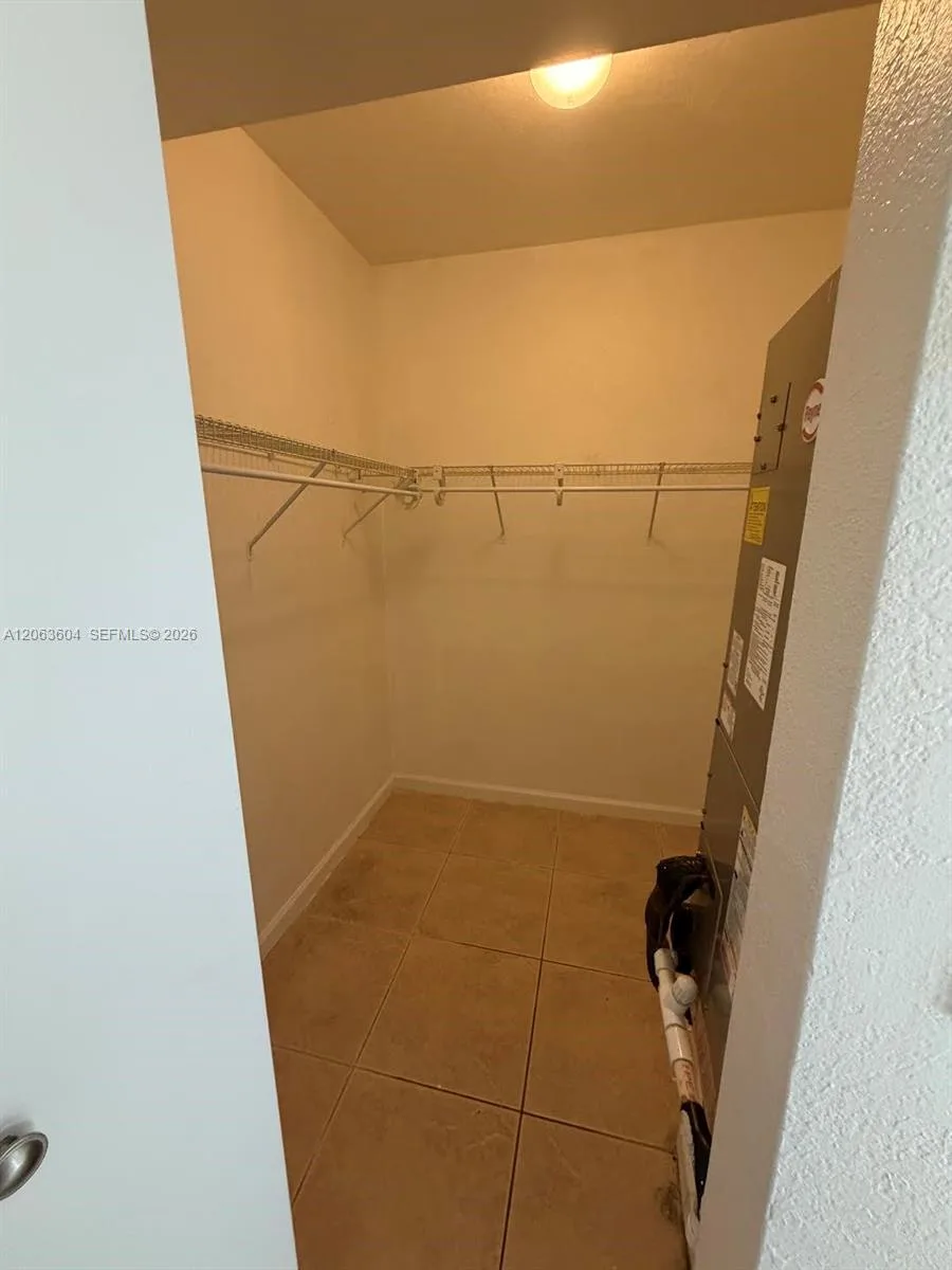 12890 NE 8th Ave # 304, North Miami, FL 33161 photo 8