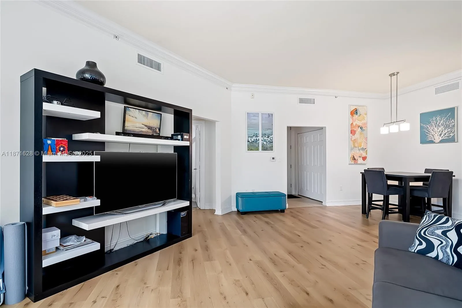 3001 NE 185th St # 135, Aventura, FL 33180 photo 9