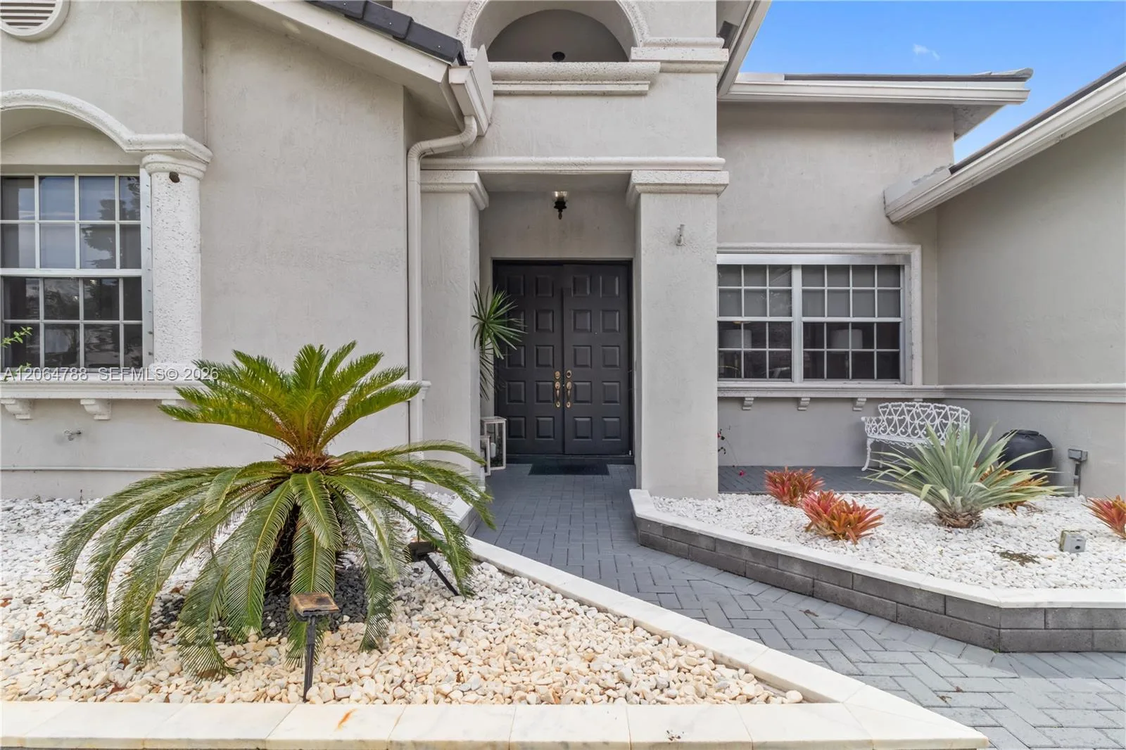 1046 SW 159th Way, Pembroke Pines, FL 33027 — zdjęcie 3