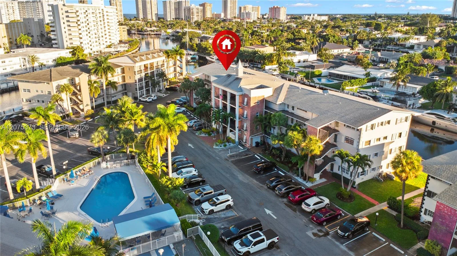 455 Paradise Isle Blvd # 402, Hallandale Beach, FL 33009