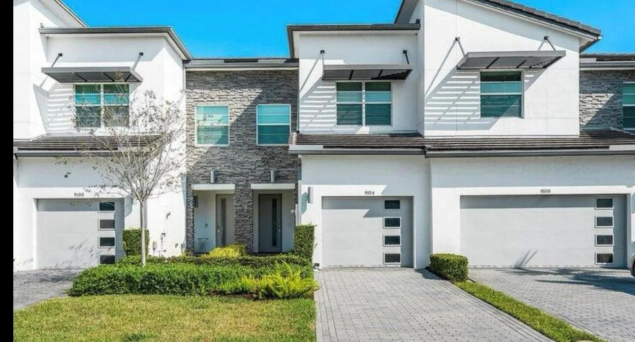 9041 ZEVON Court, Lake Worth, FL 33467 — zdjęcie 4