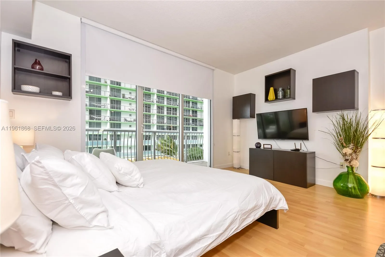 1750 N Bayshore Dr # 1211, Miami, FL 33132 photo 5